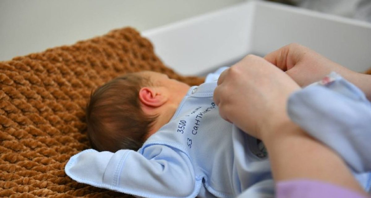 В Химках родился тысячный ребёнок года — его мама работает акушером-гинекологом в этой больнице