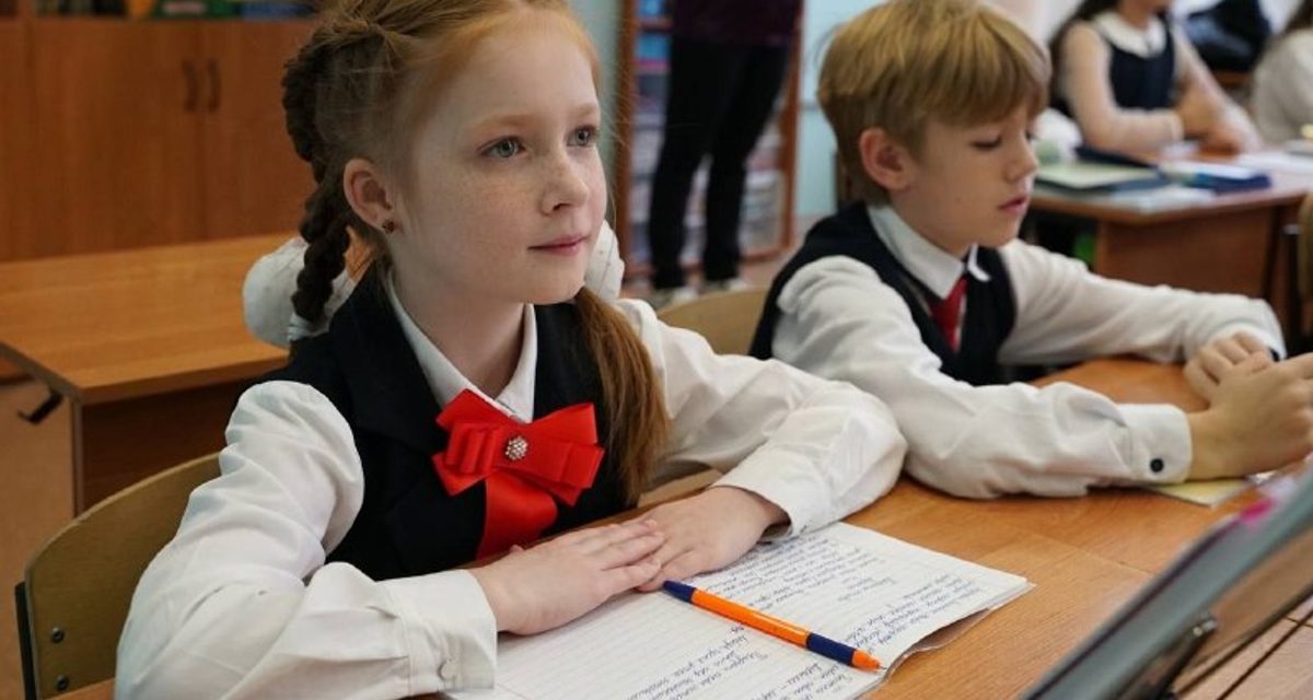 Школа «Наследие» в Химках отмечает 105-летие истории и традиций
